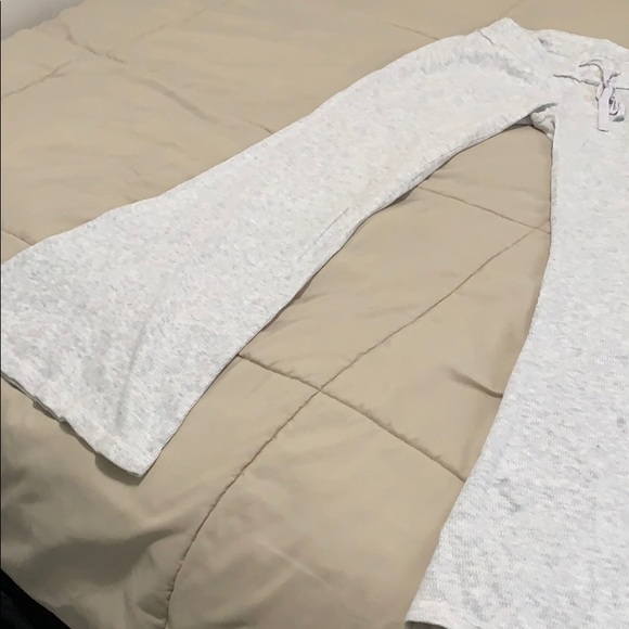 Pink Sweats - Picture 5 of 5